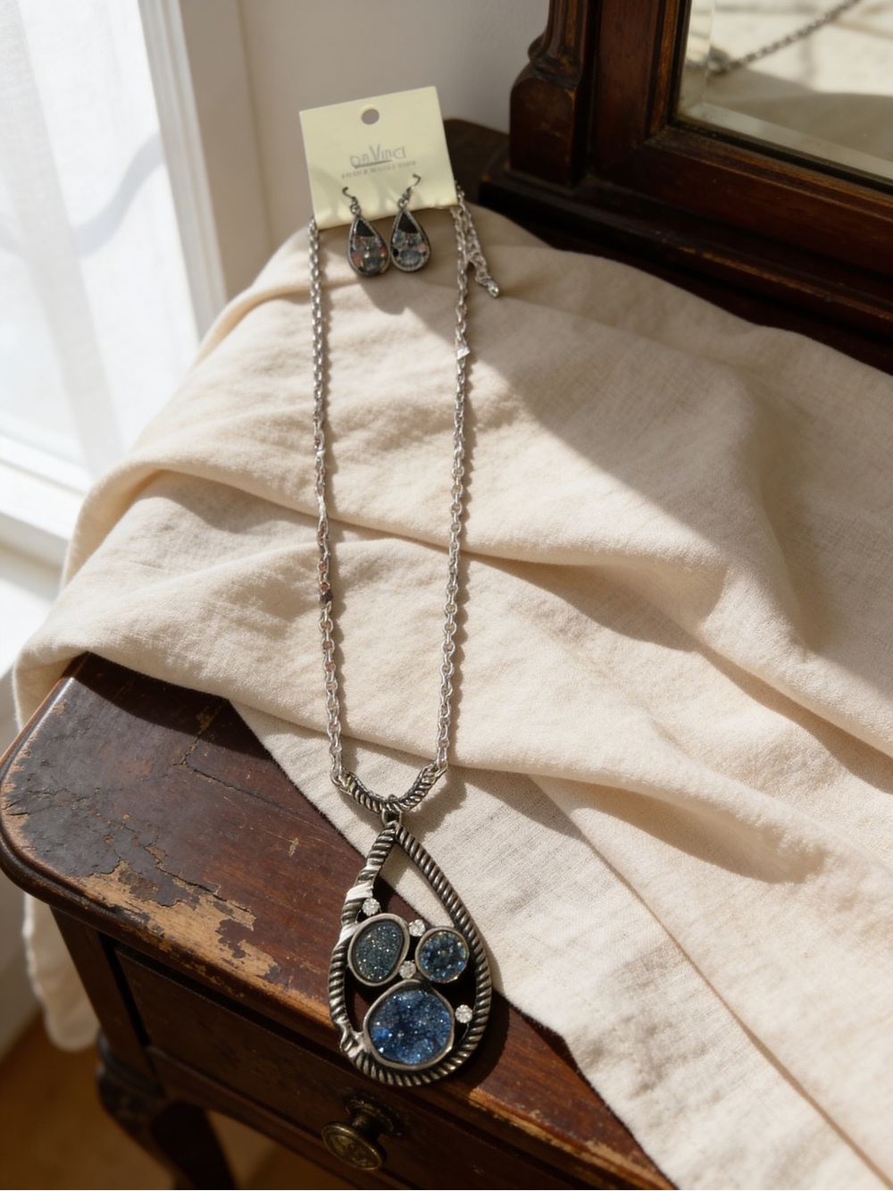 Da Vinci Silver Blue Druzy Teardrop Necklace & Earrings Set NWT